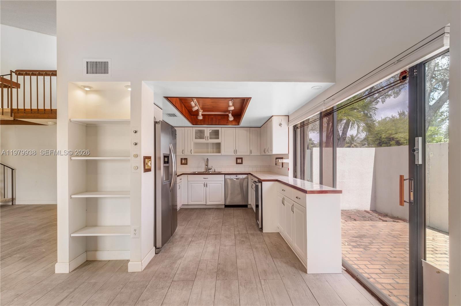 7010 SW 66th Ave #25 South Miami, FL 33143