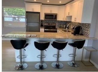 220 Kings Pt Dr #106 Sunny Isles Beach, FL 33160