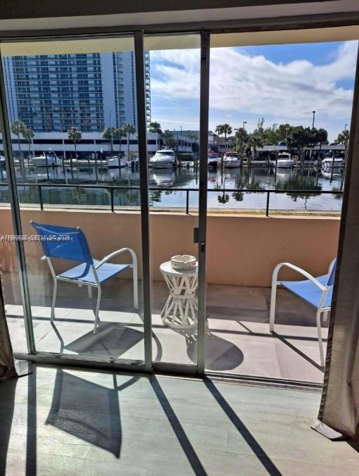 220 Kings Pt Dr #106 Sunny Isles Beach, FL 33160