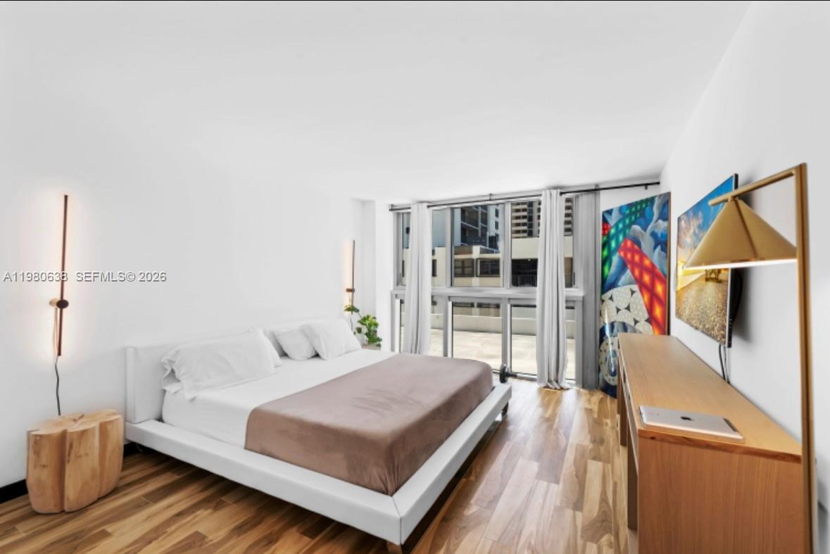 2655 Collins Ave #504 Miami Beach, FL 33140