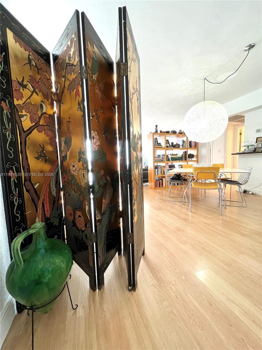 10350 W Bay Hbr Dr #7N Bay Harbor Islands, FL 33154