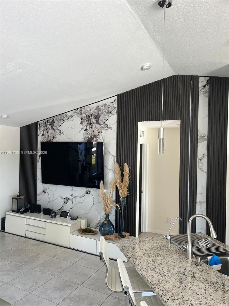 Undisclosed Address Cape Coral, FL 33993