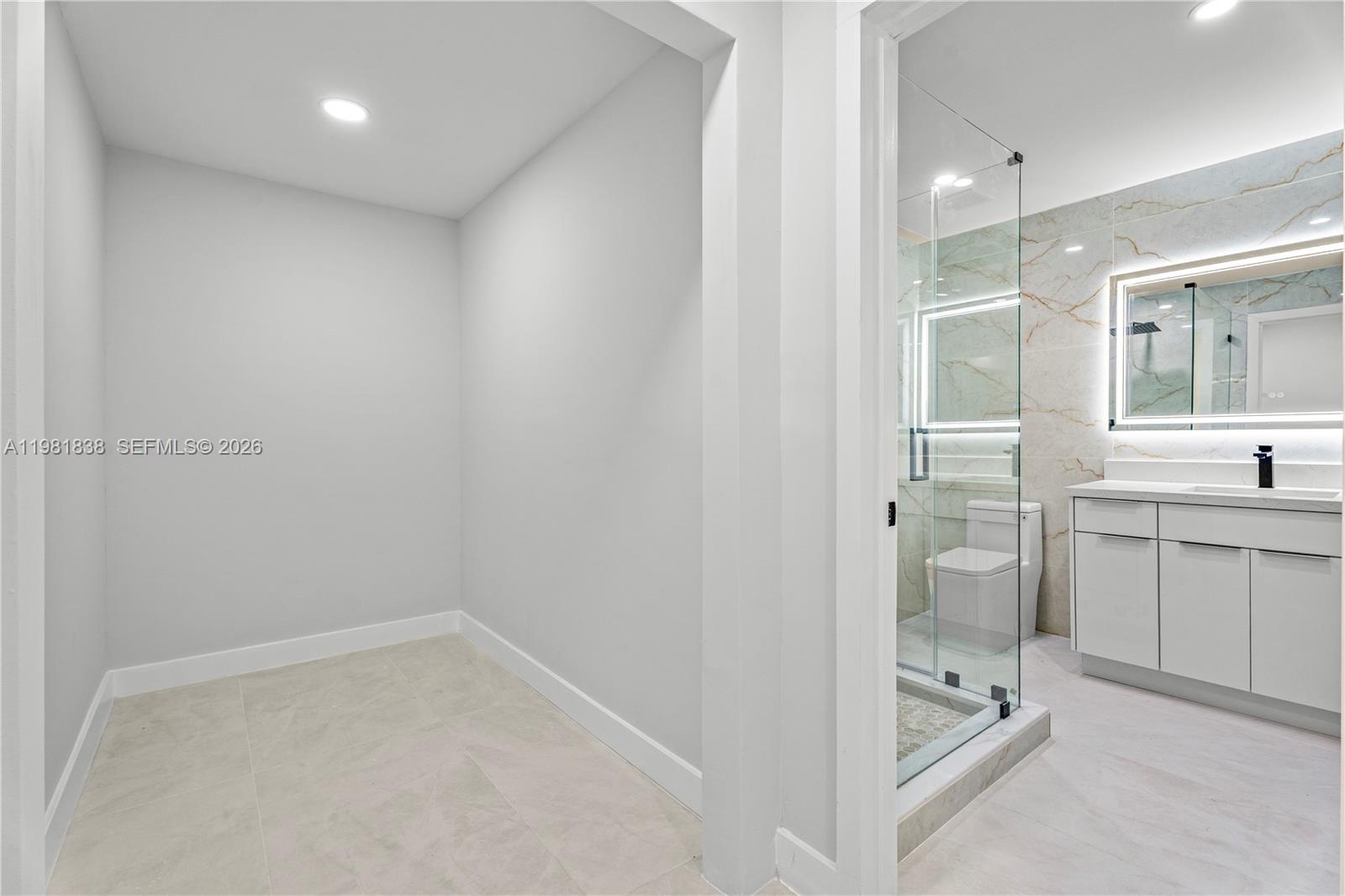 11660 Canal Dr North Miami, FL 33181