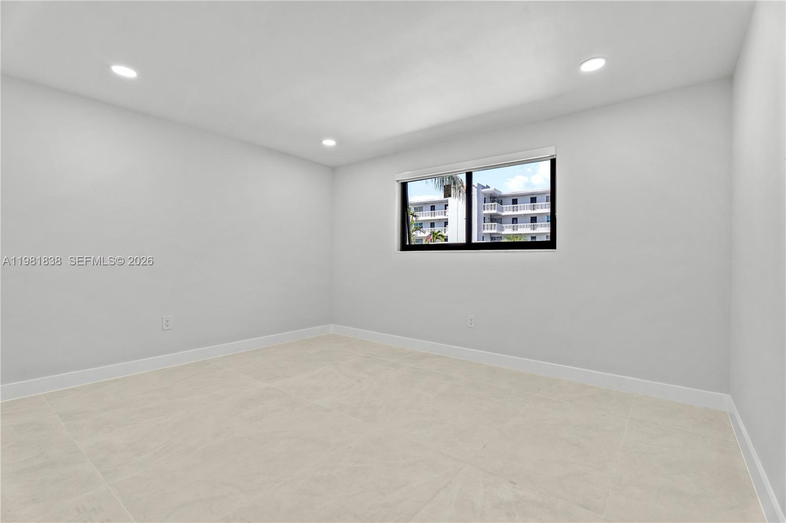 11660 Canal Dr North Miami, FL 33181