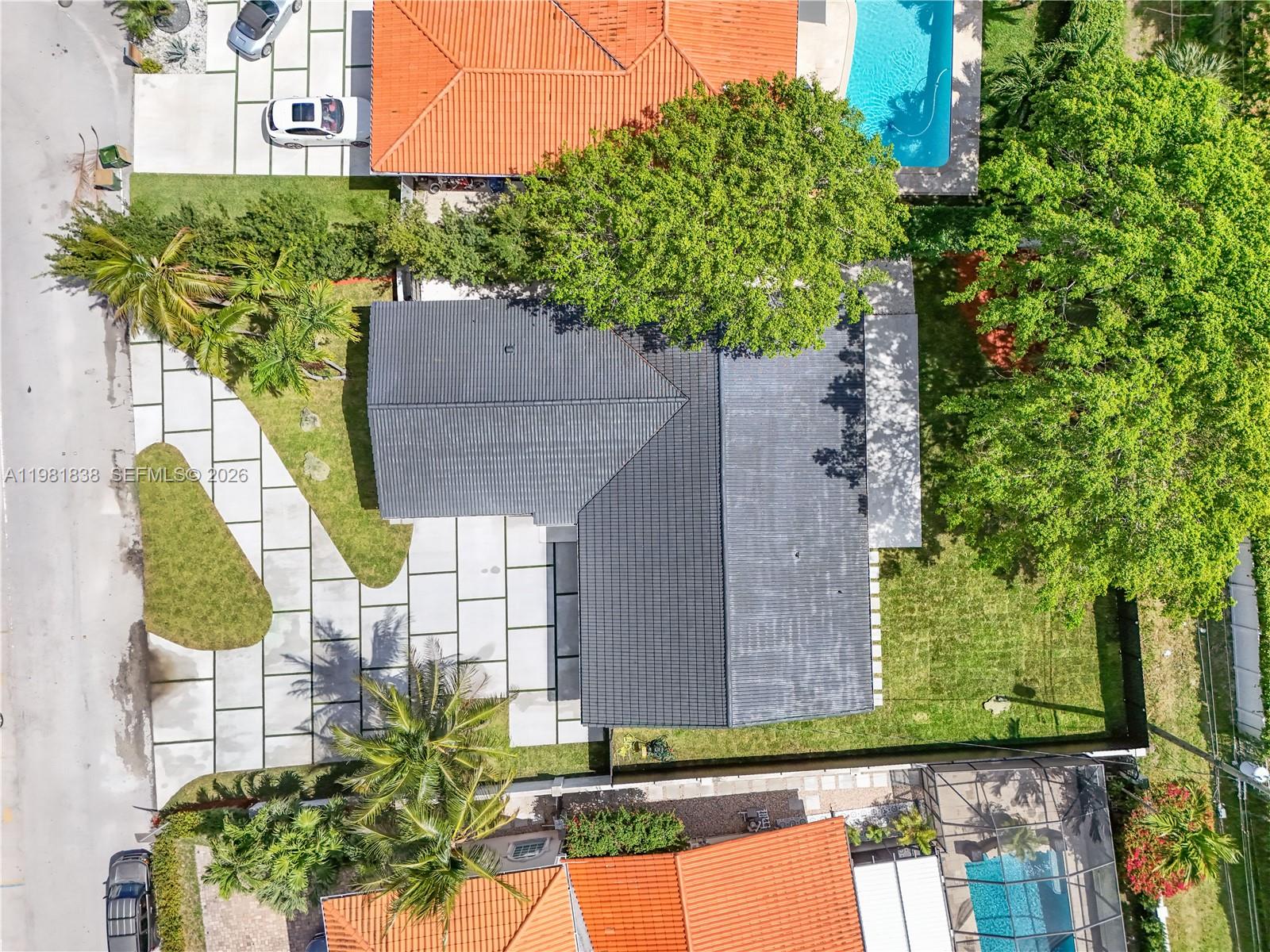 11660 Canal Dr North Miami, FL 33181