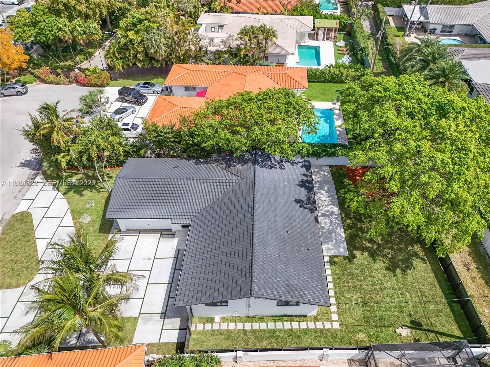 11660 Canal Dr North Miami, FL 33181