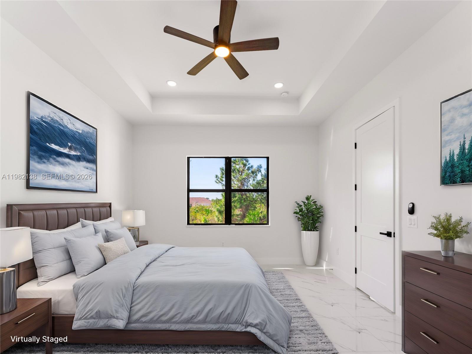 2220 NE 9th Pl Cape Coral, FL 33909