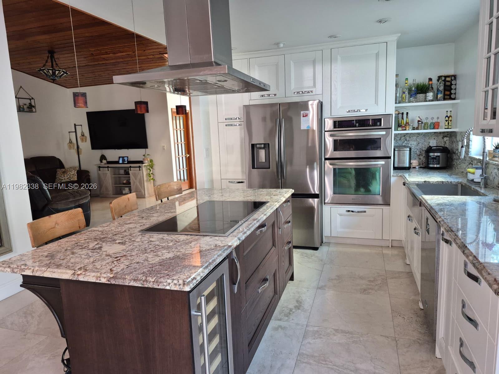 14530 SW 110th St Miami, FL 33186