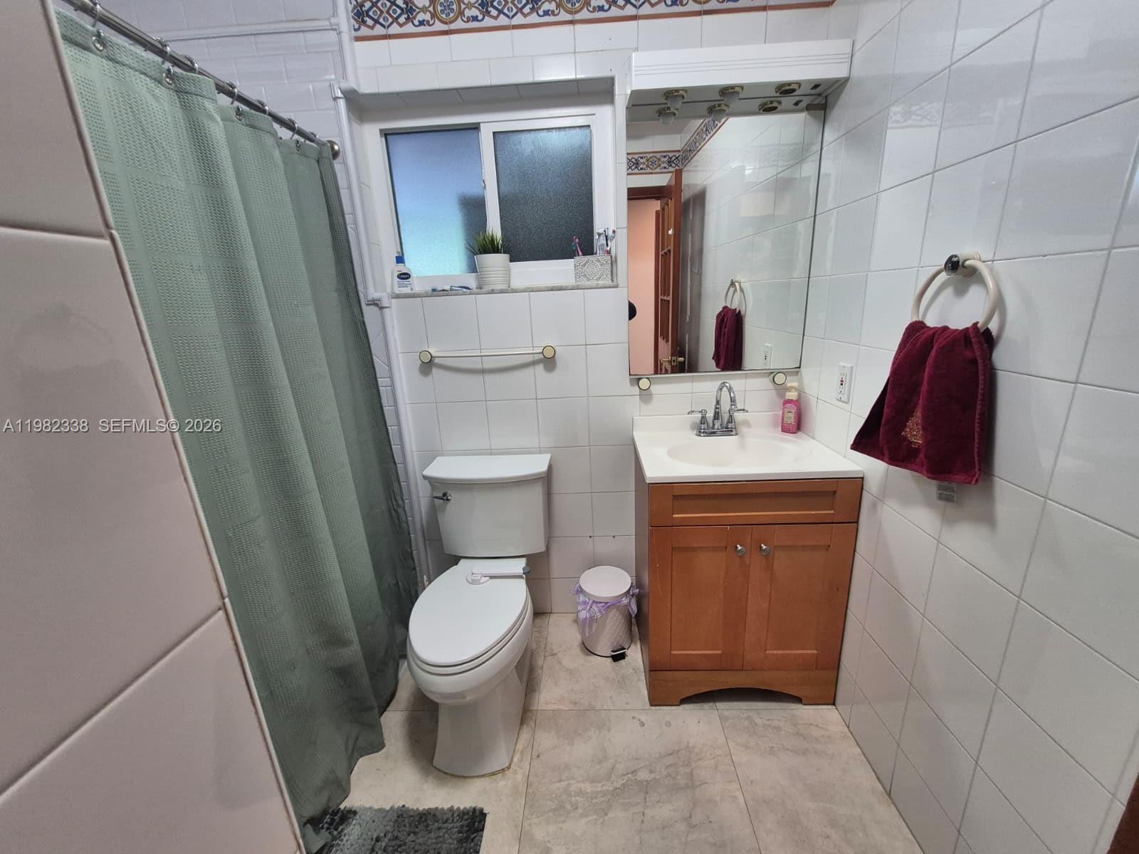 14530 SW 110th St Miami, FL 33186