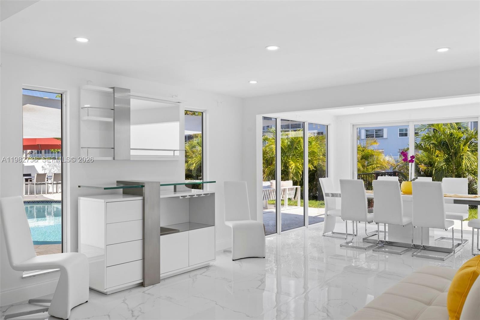 2816 NE 35th St Fort Lauderdale, FL 33306