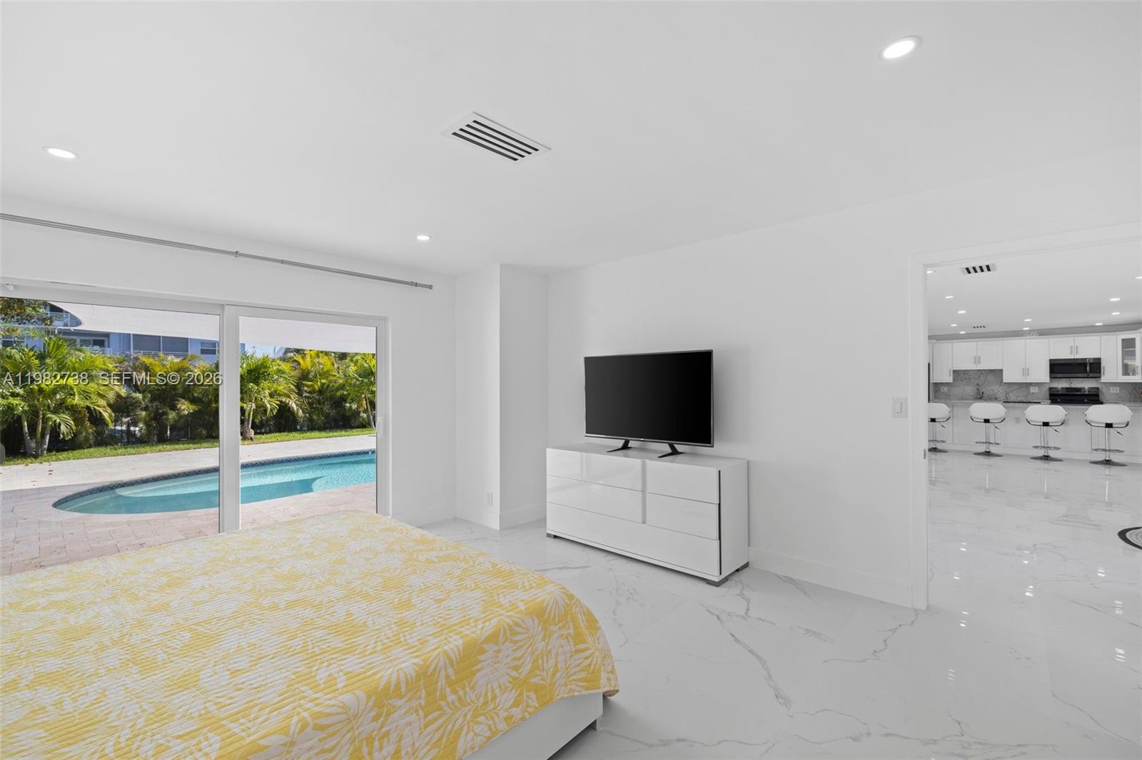 2816 NE 35th St Fort Lauderdale, FL 33306