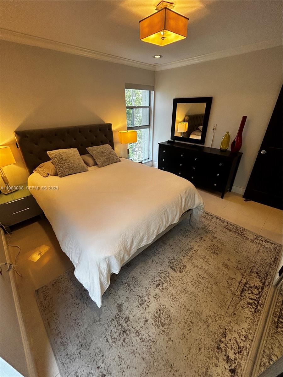 201 178th Dr #434 Sunny Isles Beach, FL 33160