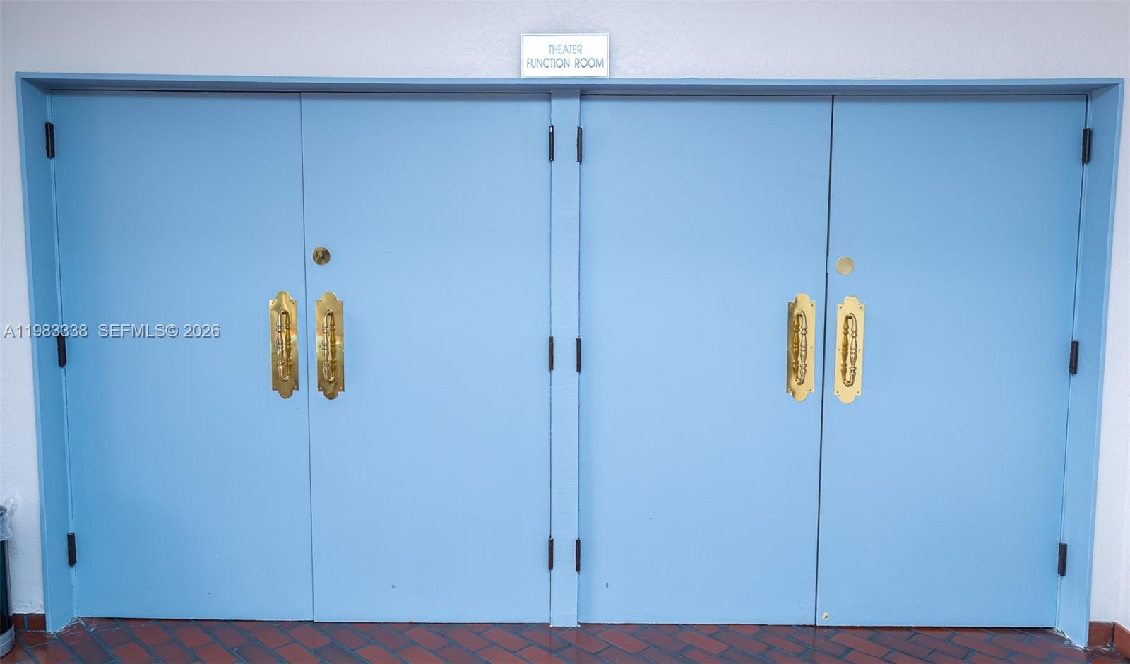 1000 Colony Pt Cir #203 Pembroke Pines, FL 33026