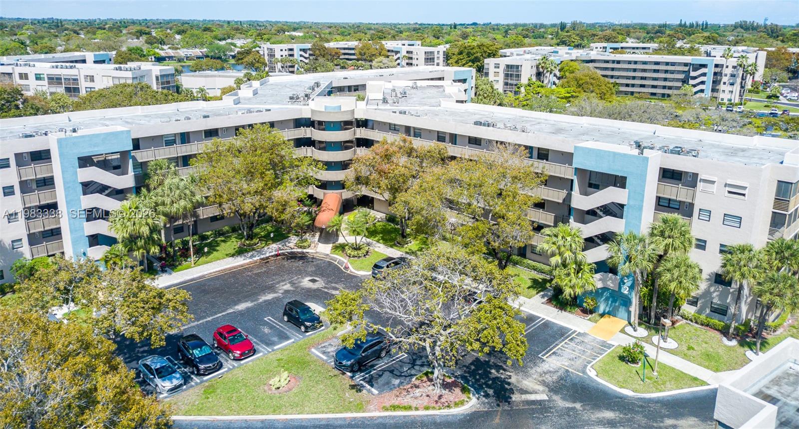 1000 Colony Pt Cir #203 Pembroke Pines, FL 33026