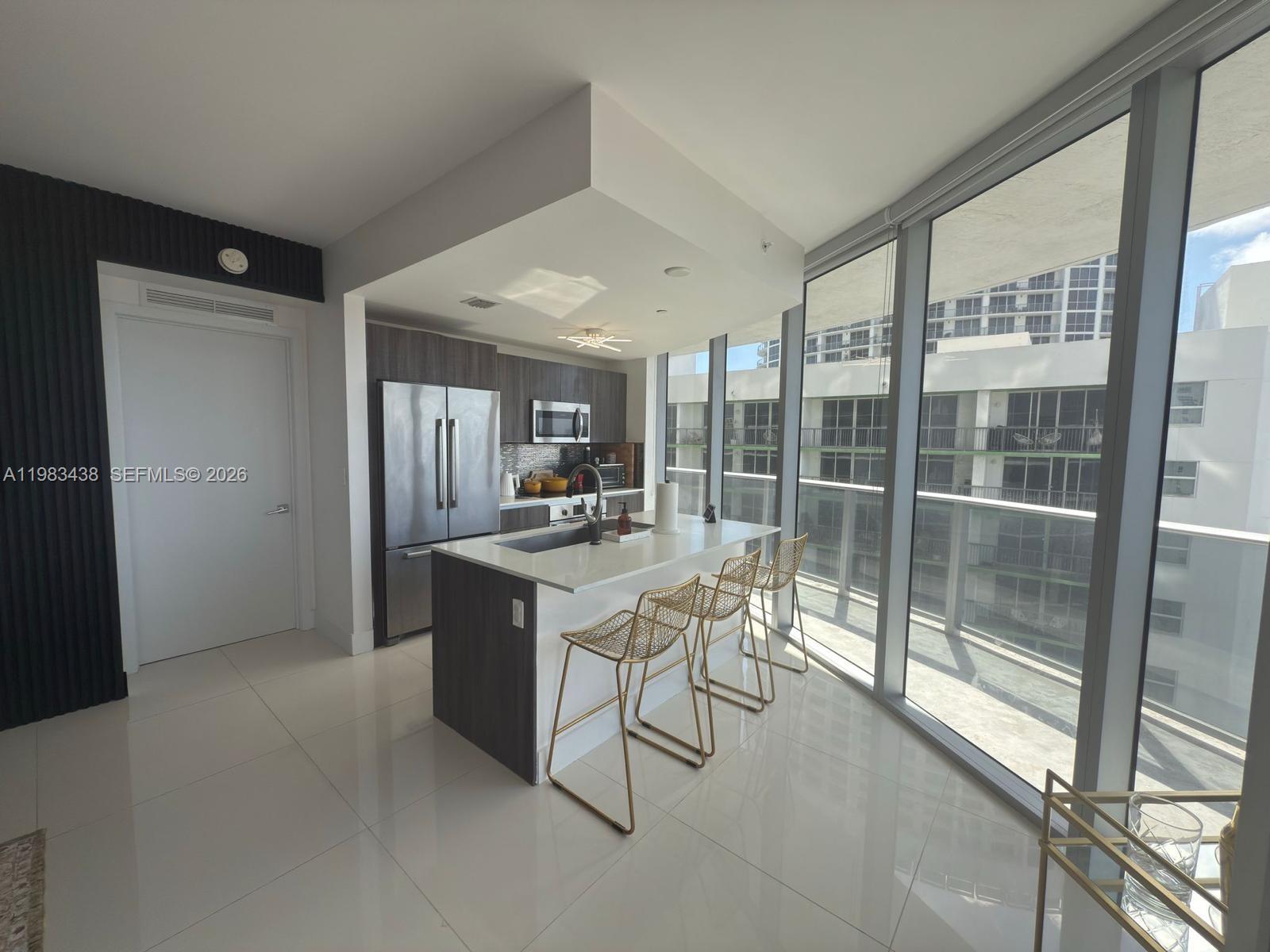 image Aria on the Bay9