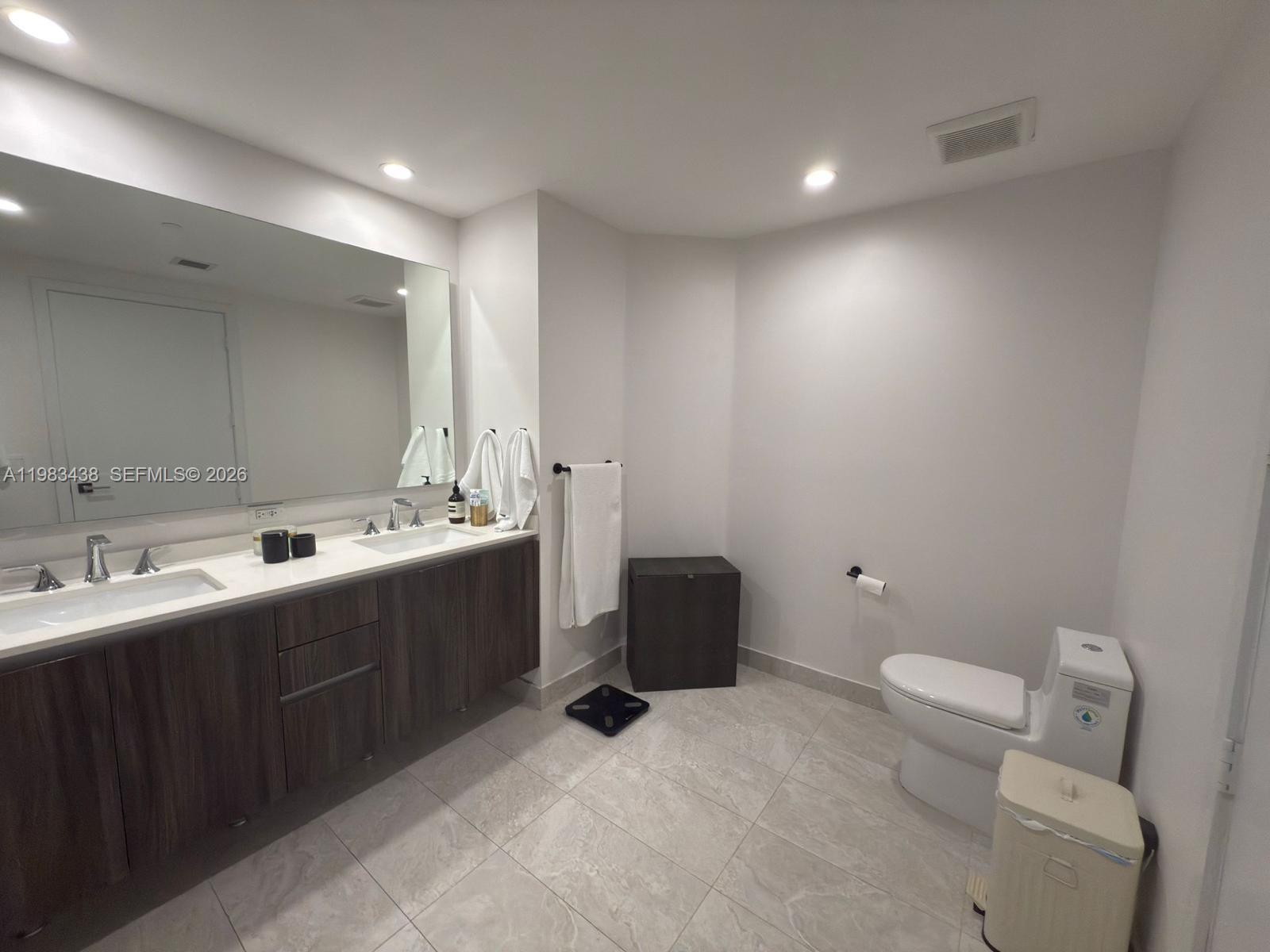 image Aria on the Bay27