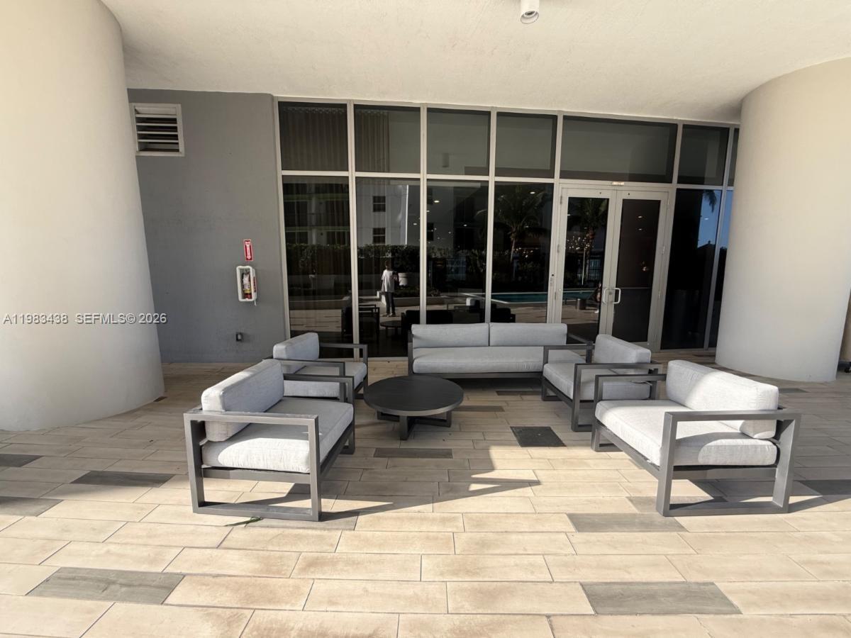 image Aria on the Bay40