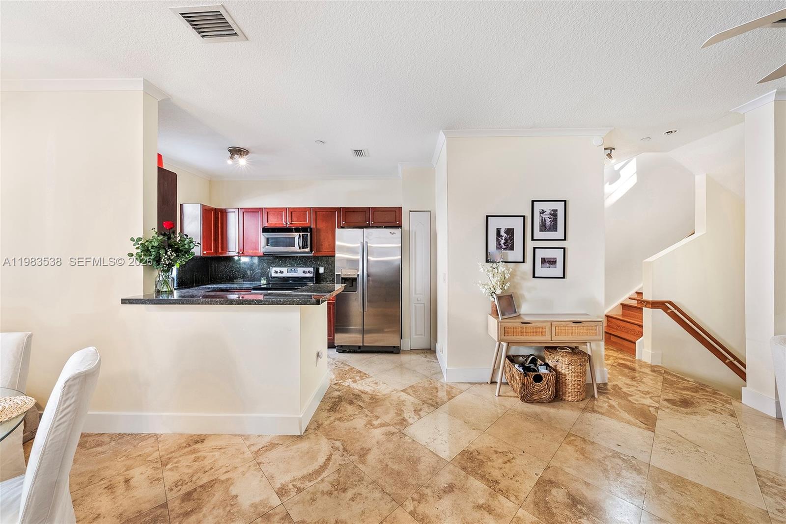 2767 Coconut Ave #2767 Miami, FL 33133