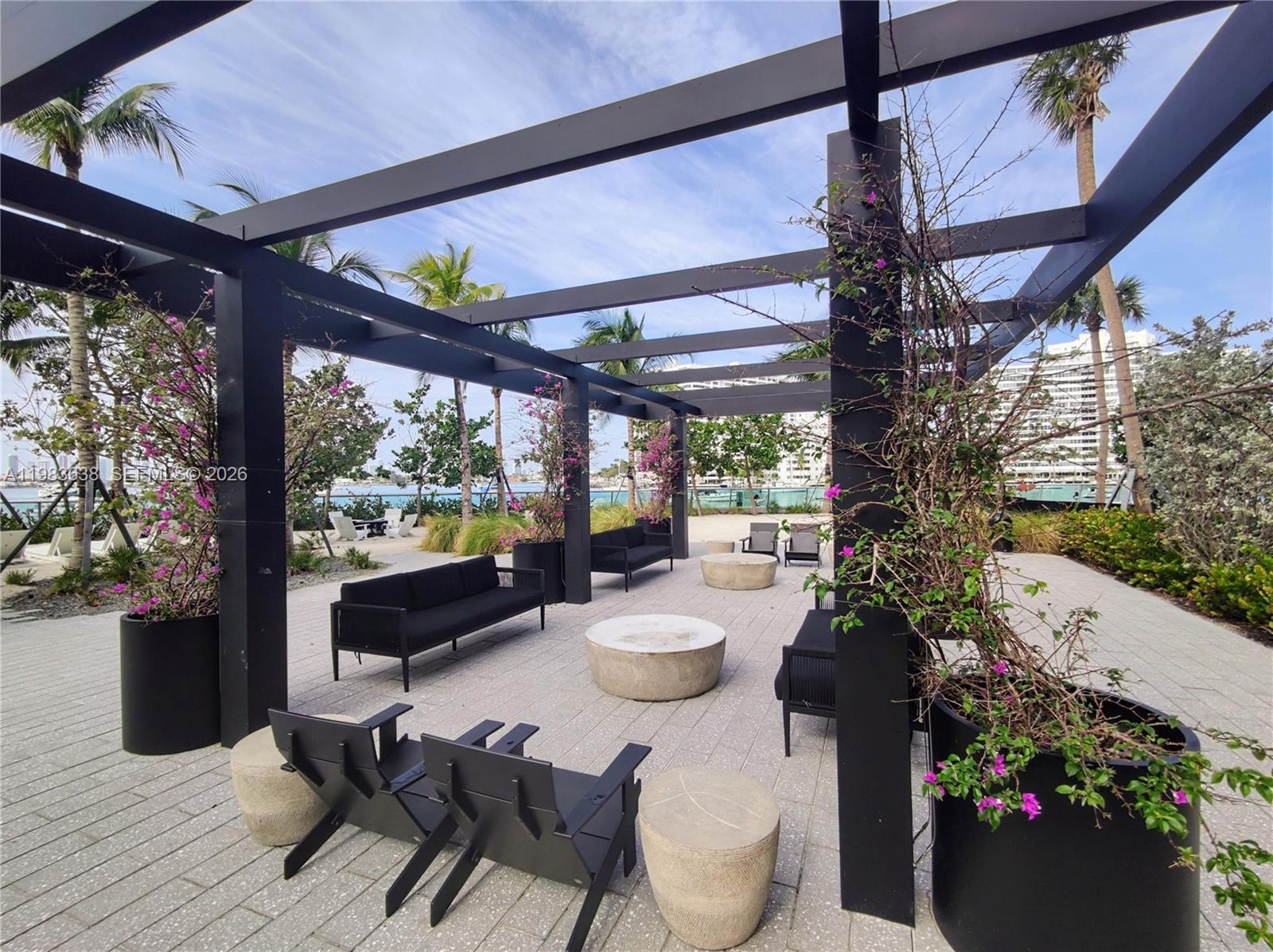 1500 Bay Rd #330S Miami Beach, FL 33139