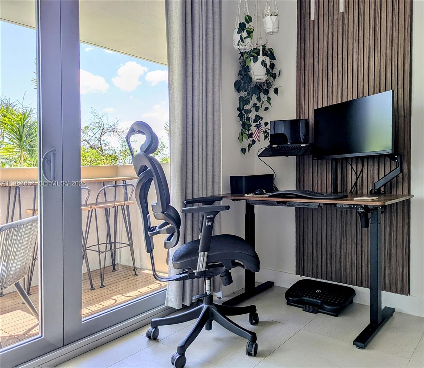 1500 Bay Rd #330S Miami Beach, FL 33139