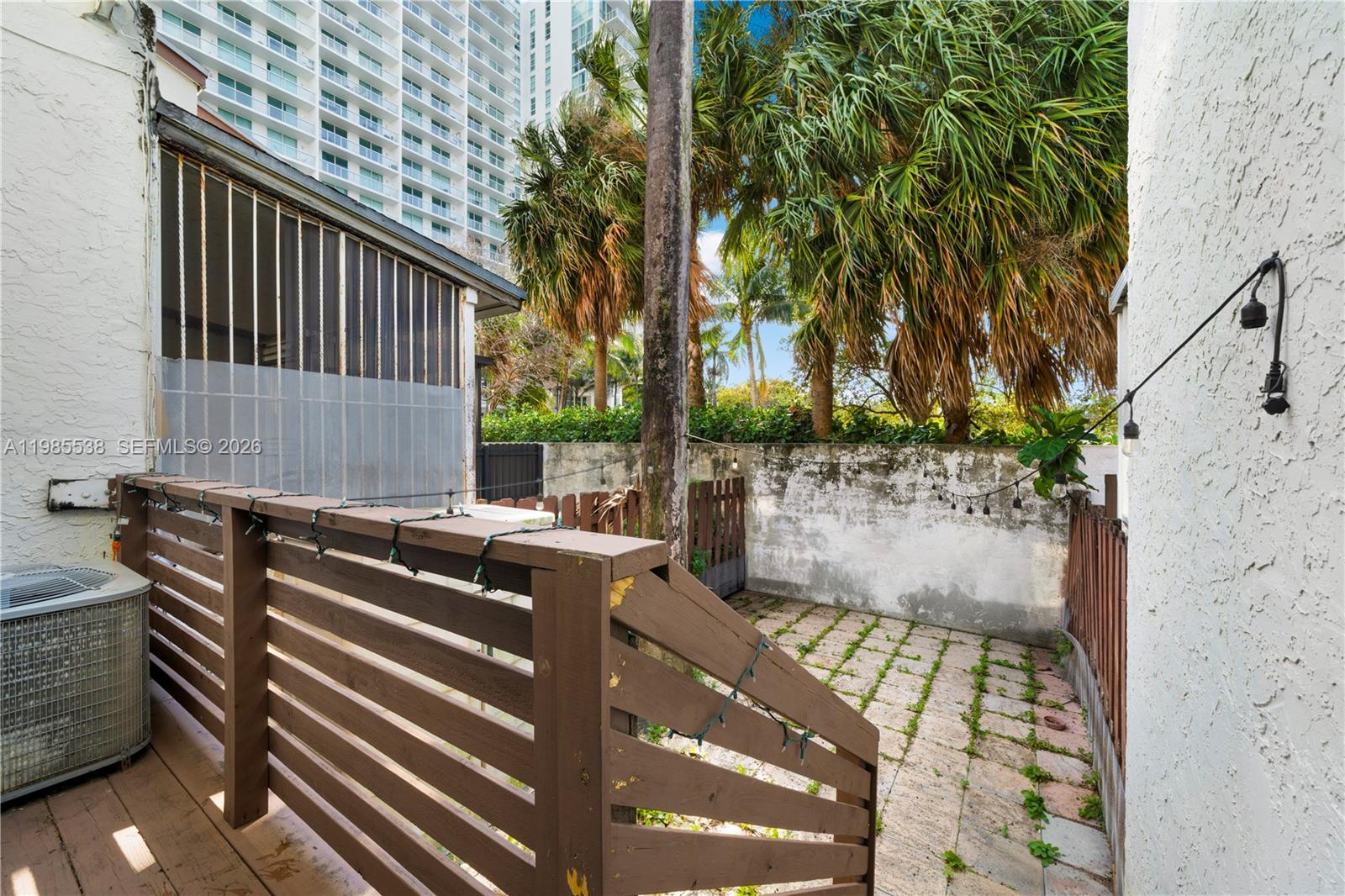 1901 NW S Riv Dr #30C Miami, FL 33125