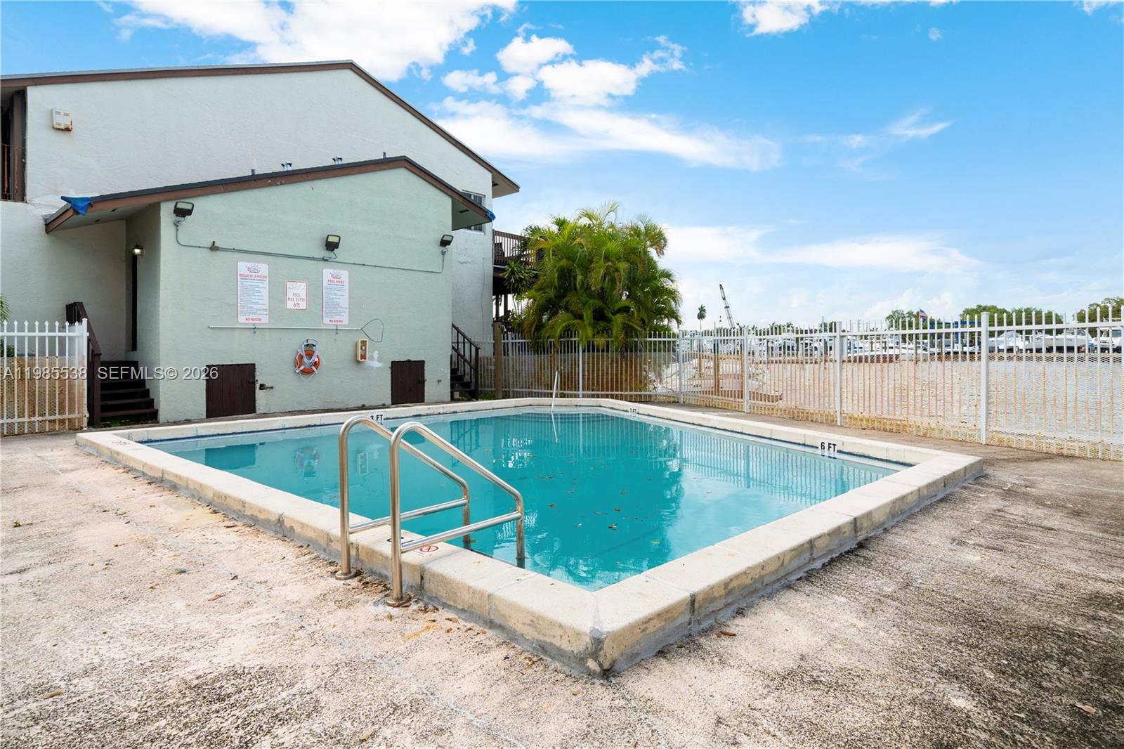 1901 NW S Riv Dr #30C Miami, FL 33125