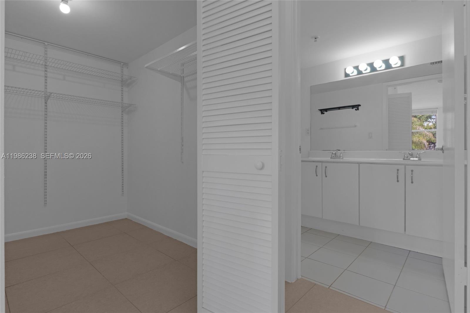 1555 N Treasure Dr #205 North Bay Village, FL 33141