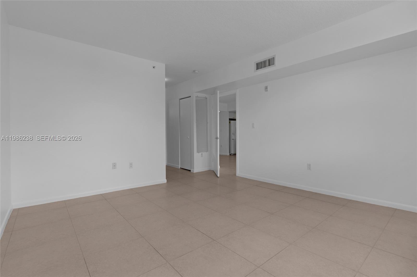 1555 N Treasure Dr #205 North Bay Village, FL 33141