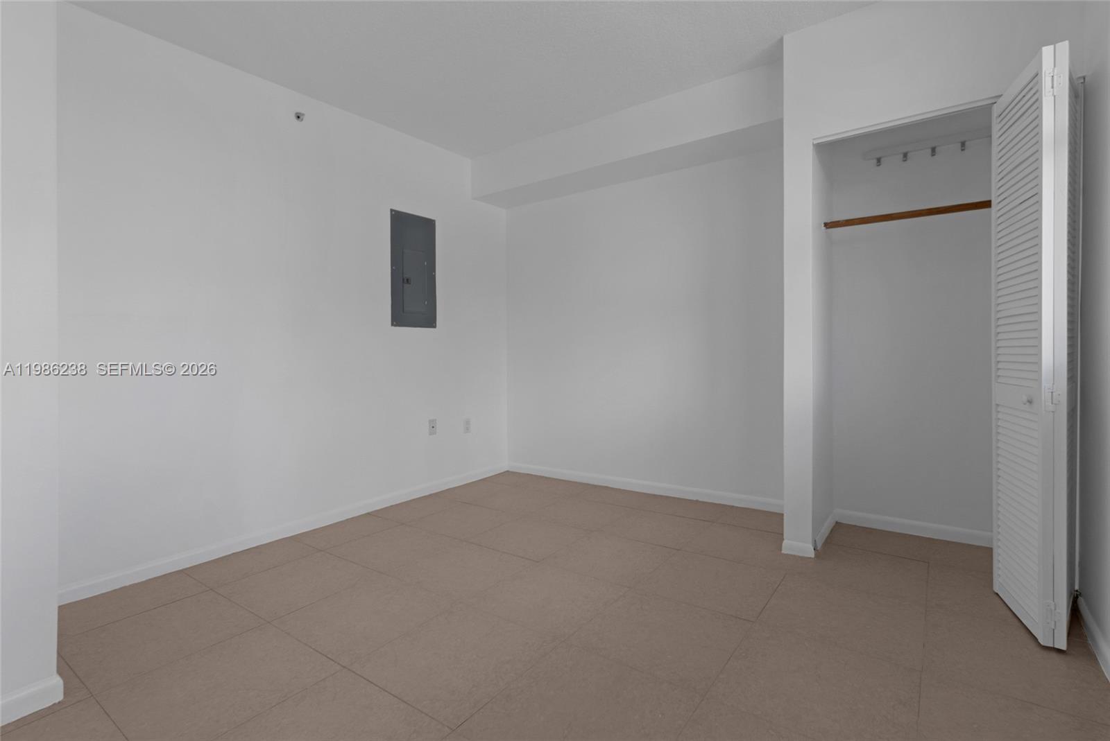1555 N Treasure Dr #205 North Bay Village, FL 33141