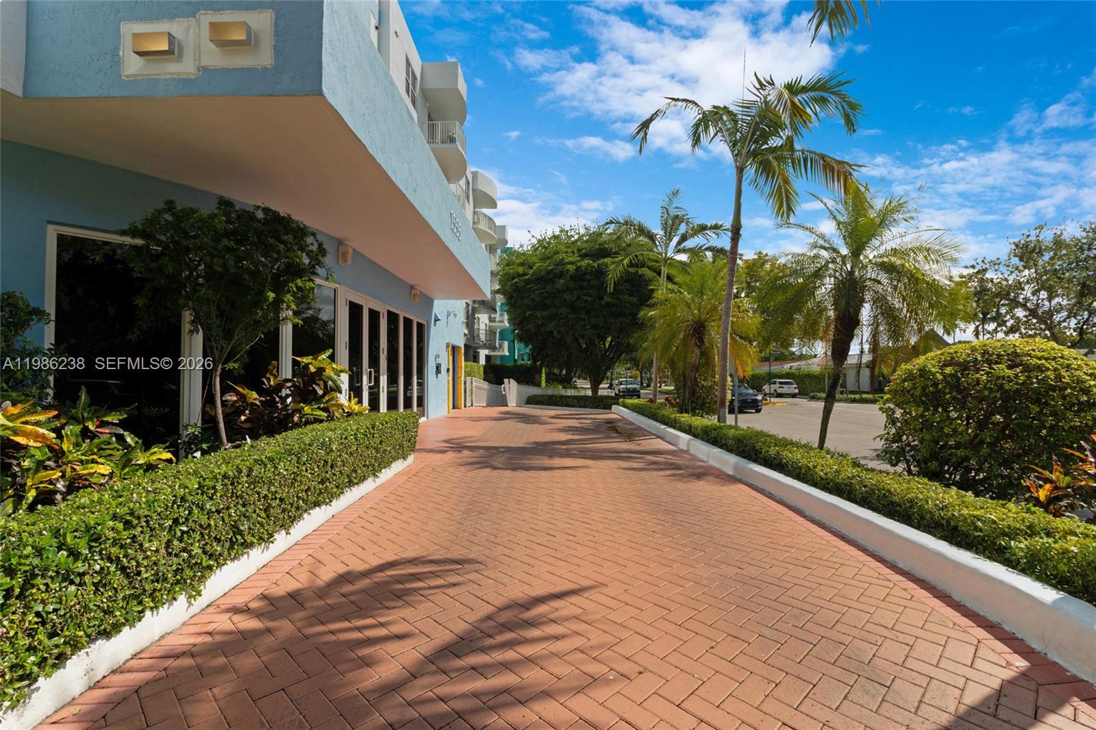 1555 N Treasure Dr #205 North Bay Village, FL 33141