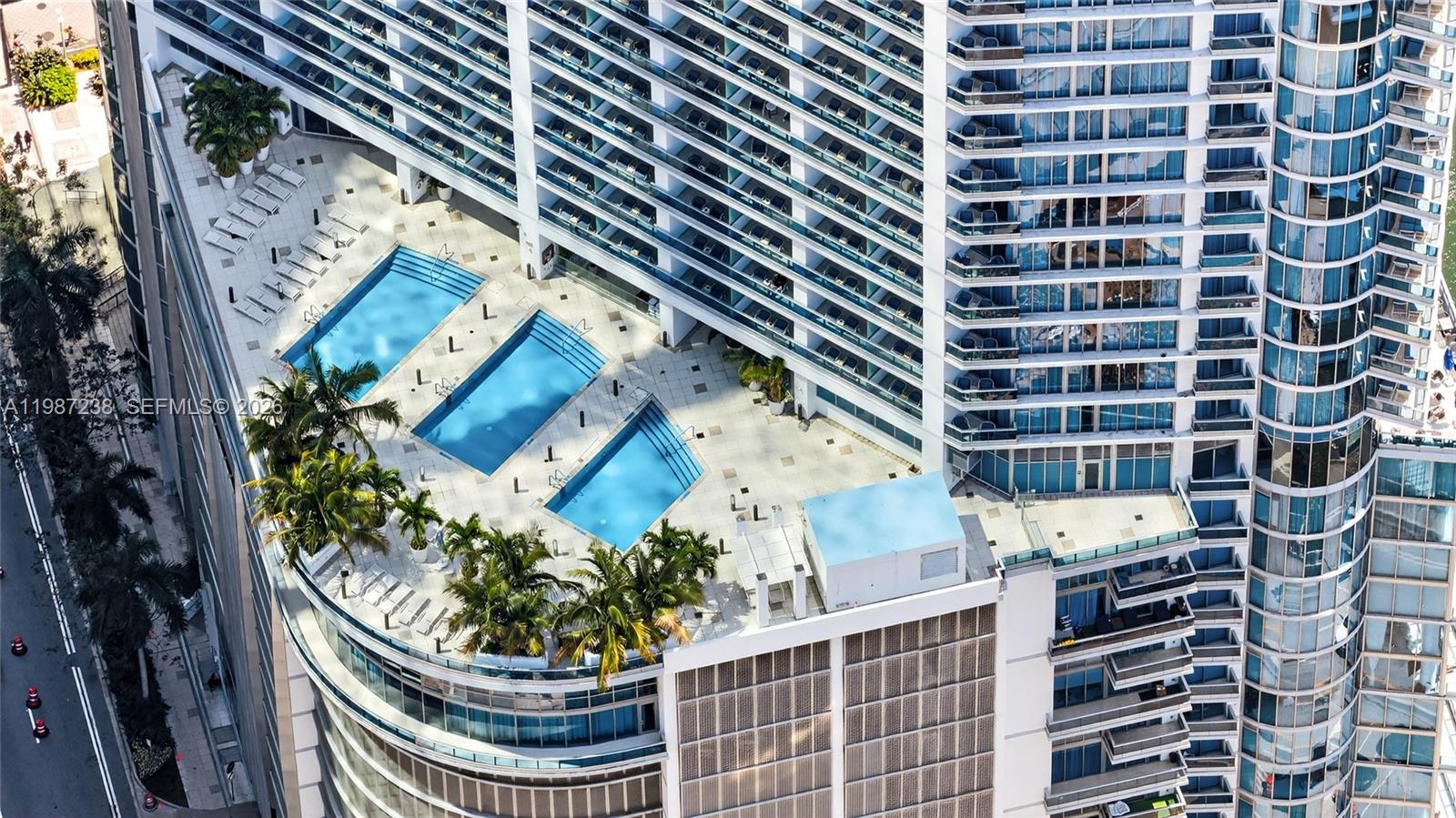 200 Biscayne Blvd Way #5010 Miami, FL 33131