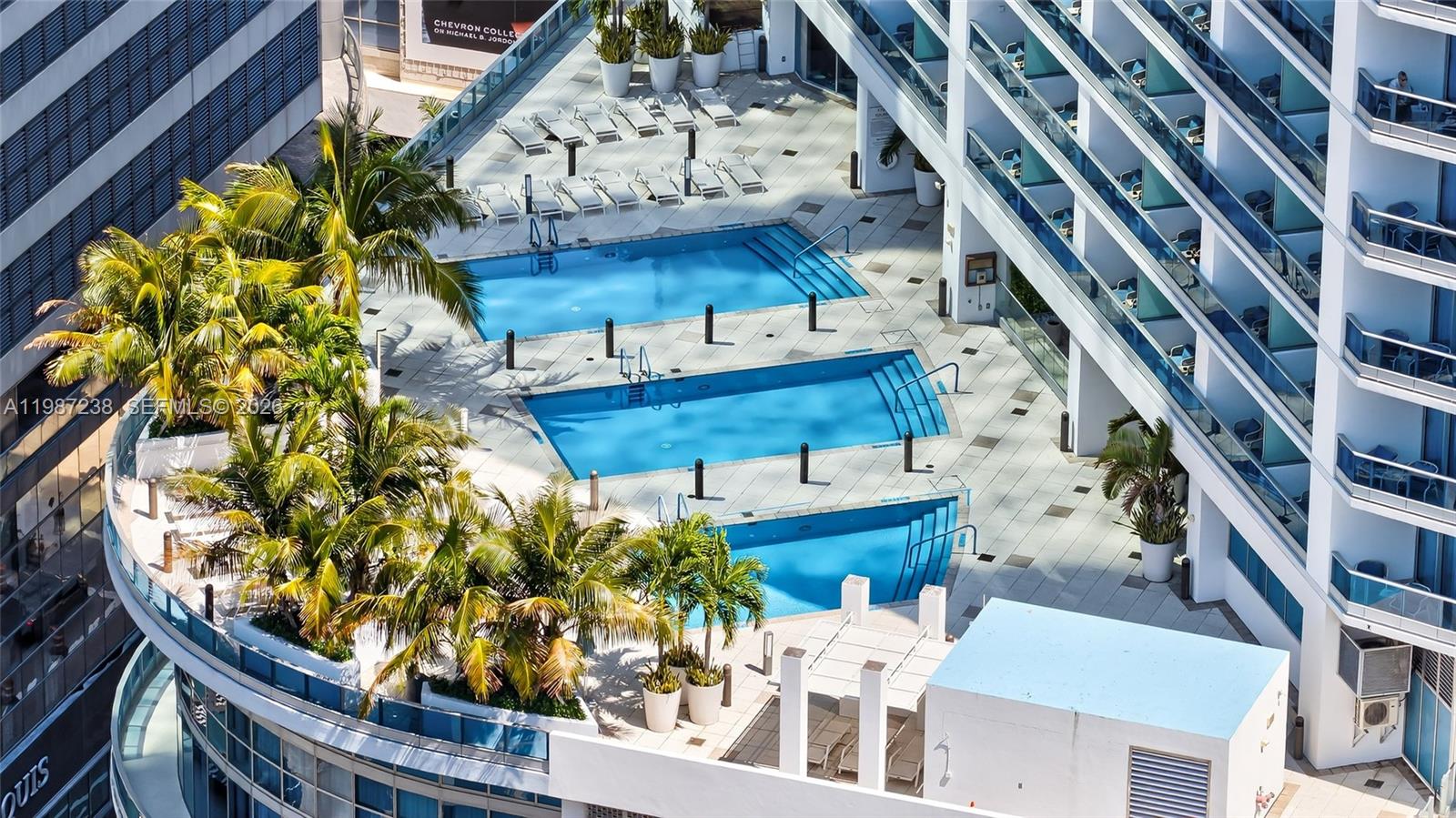 200 Biscayne Blvd Way #5010 Miami, FL 33131