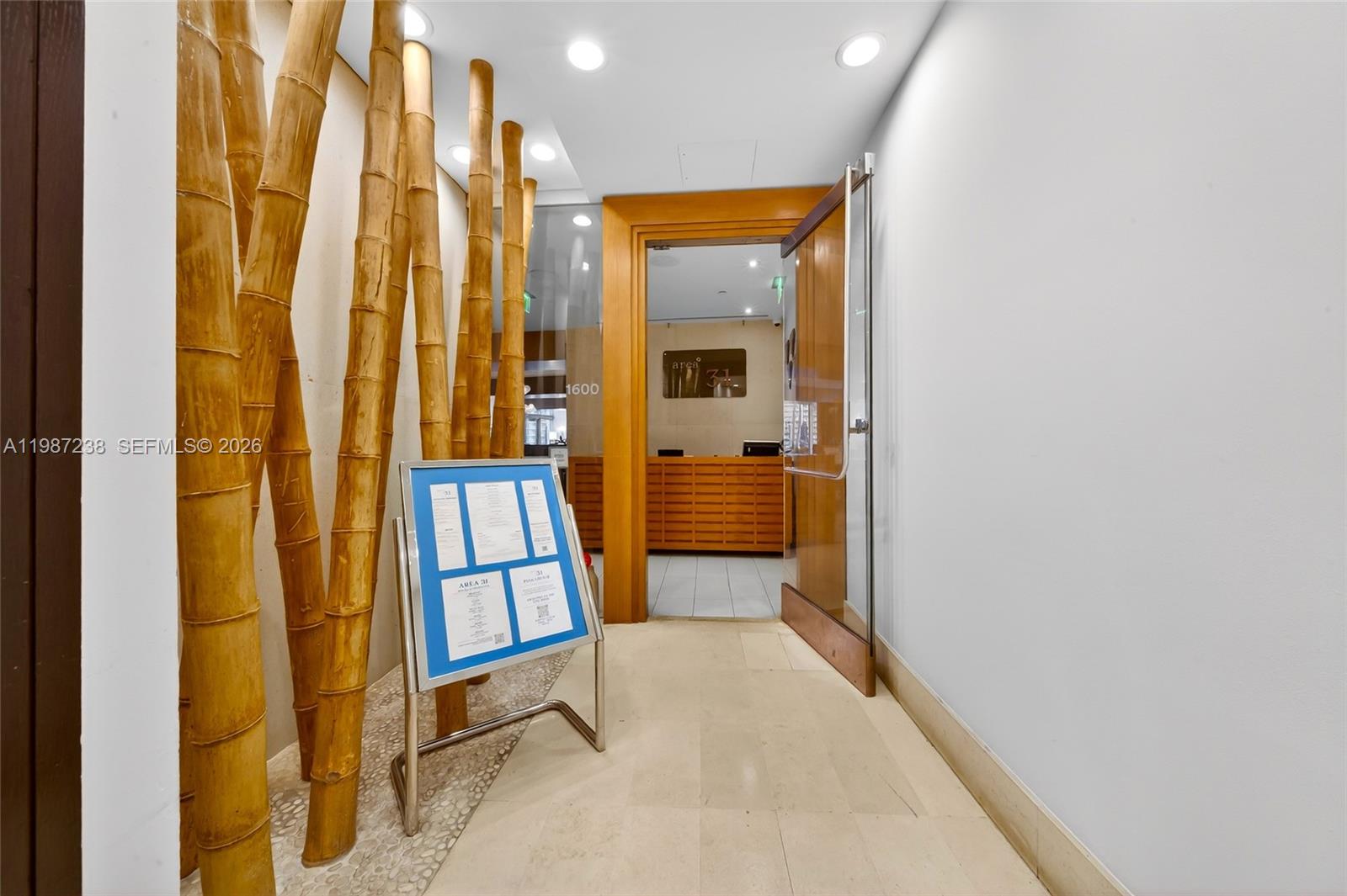 200 Biscayne Blvd Way #5010 Miami, FL 33131