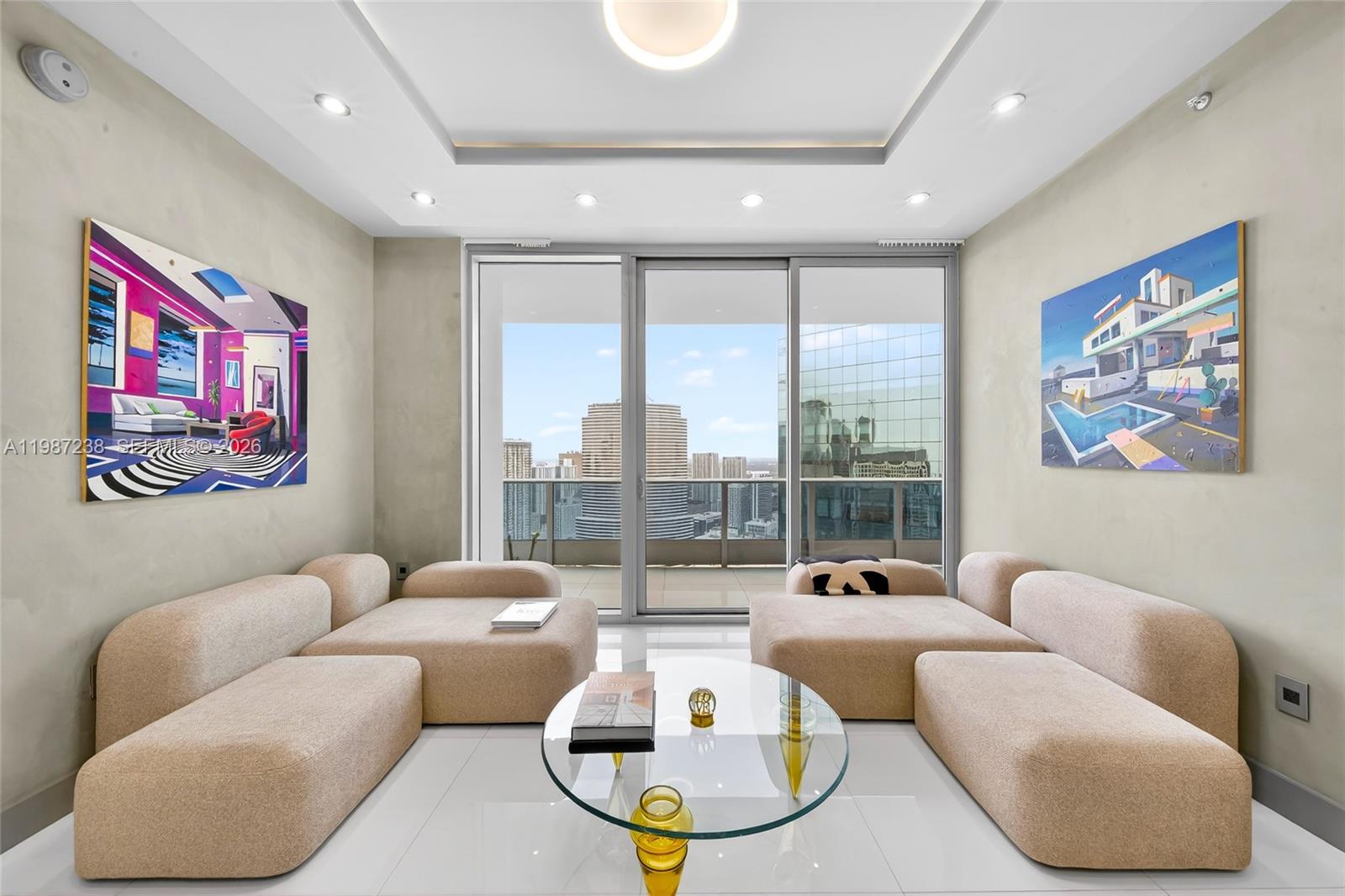 200 Biscayne Blvd Way #5010 Miami, FL 33131