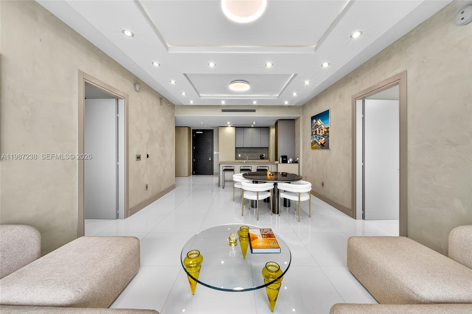 200 Biscayne Blvd Way #5010 Miami, FL 33131