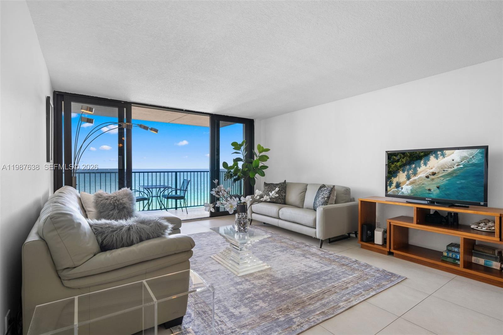 2201 S Ocean Dr #1102 Hollywood, FL 33019