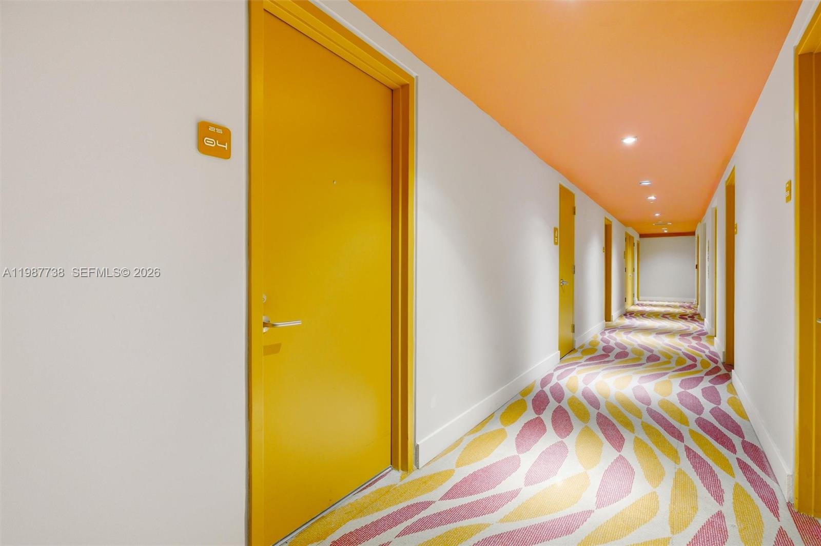 31 SE 6th St #2504 Miami, FL 33131