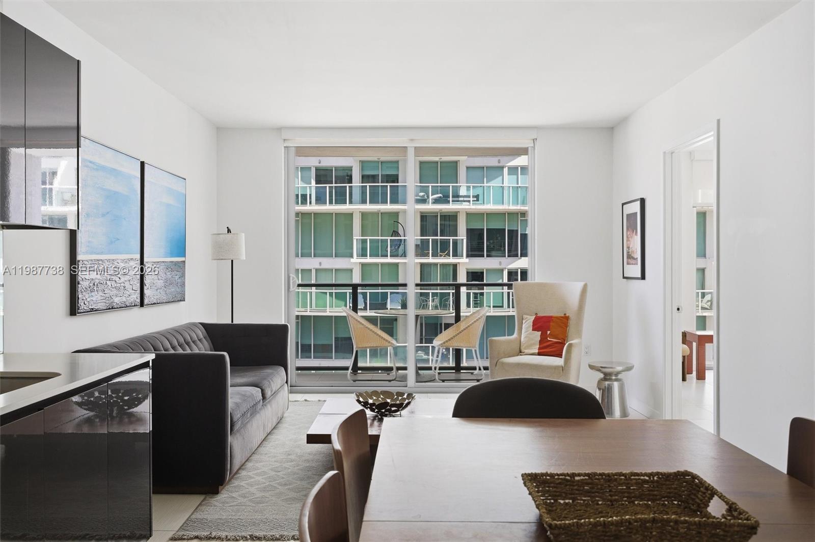 31 SE 6th St #2504 Miami, FL 33131