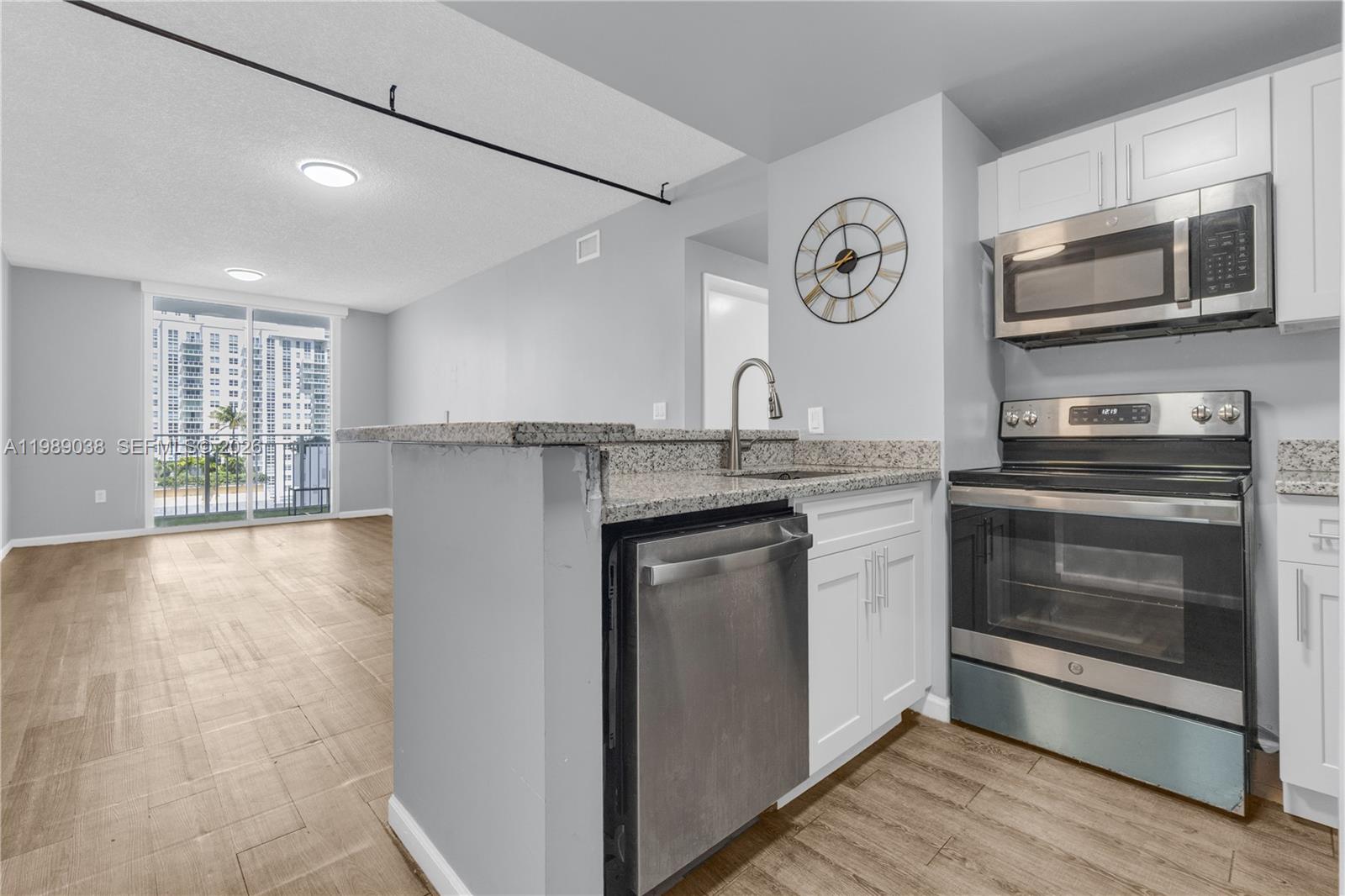 185 SE 14th Ter #1611