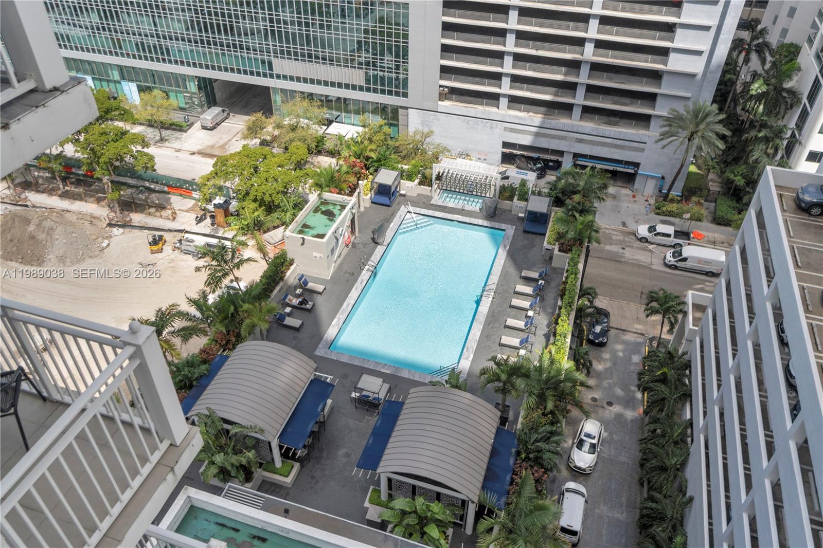 185 SE 14th Ter #1611 Miami, FL 33131