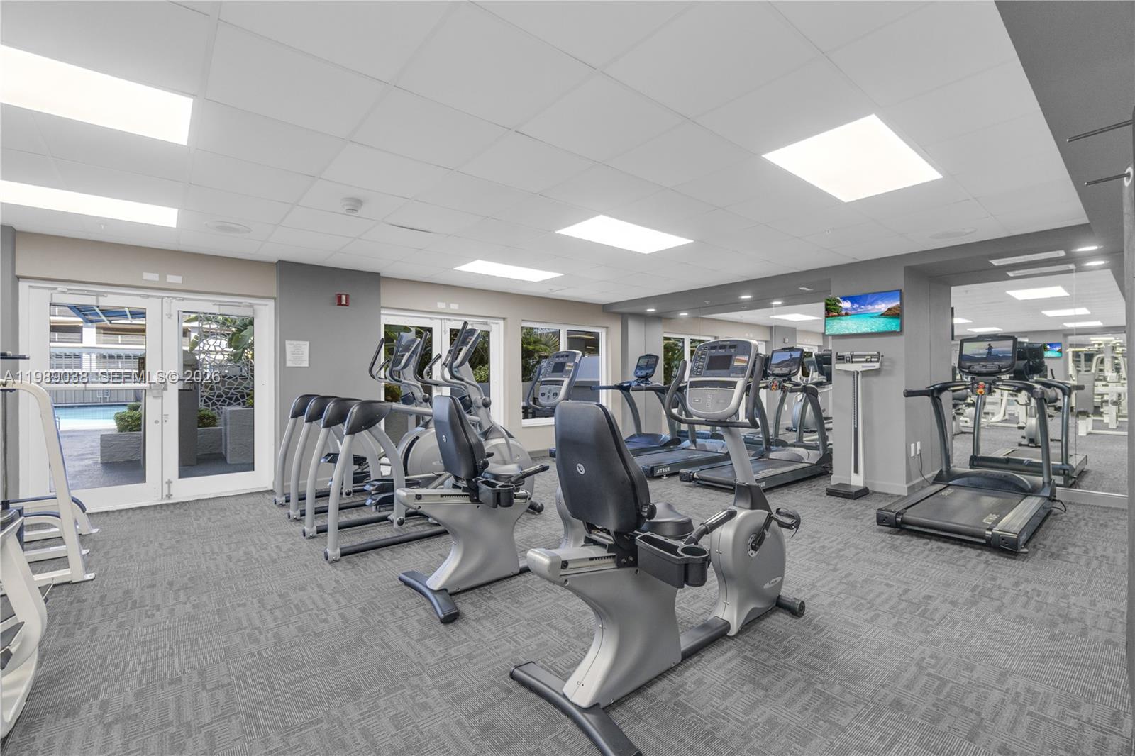 185 SE 14th Ter #1611 Miami, FL 33131