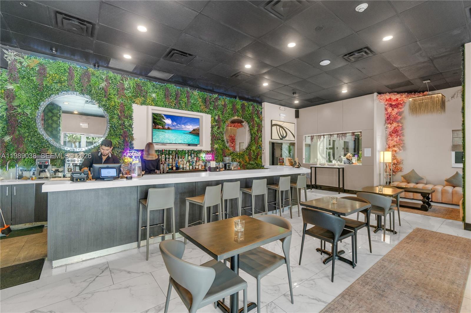 185 SE 14th Ter #1611 Miami, FL 33131