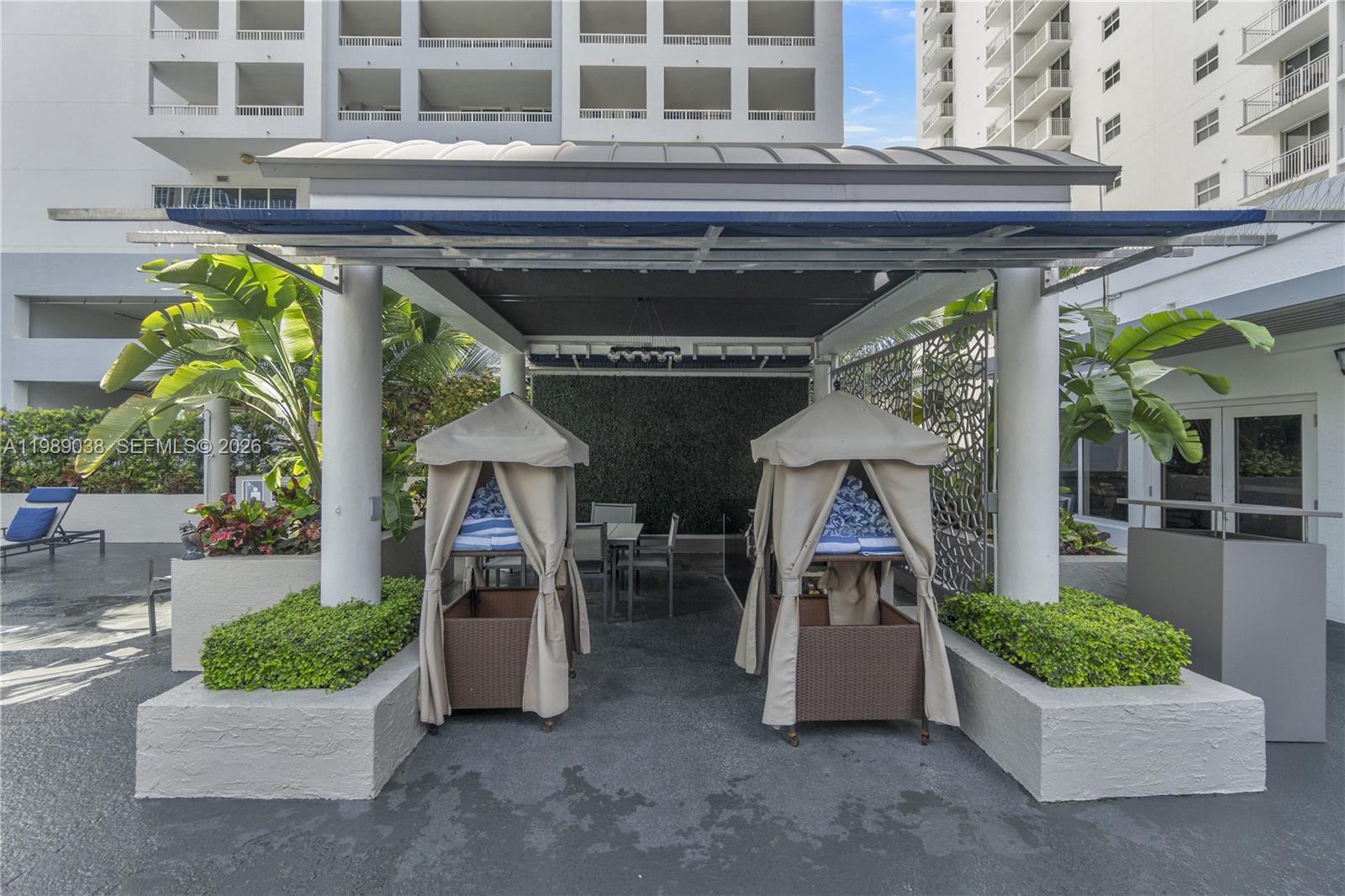 185 SE 14th Ter #1611 Miami, FL 33131