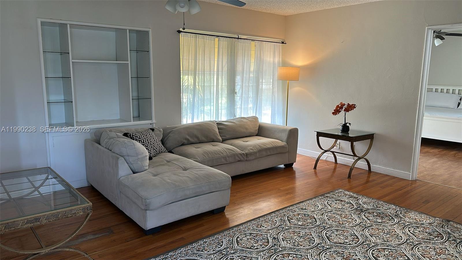 90 Isle Of Venice Dr #9