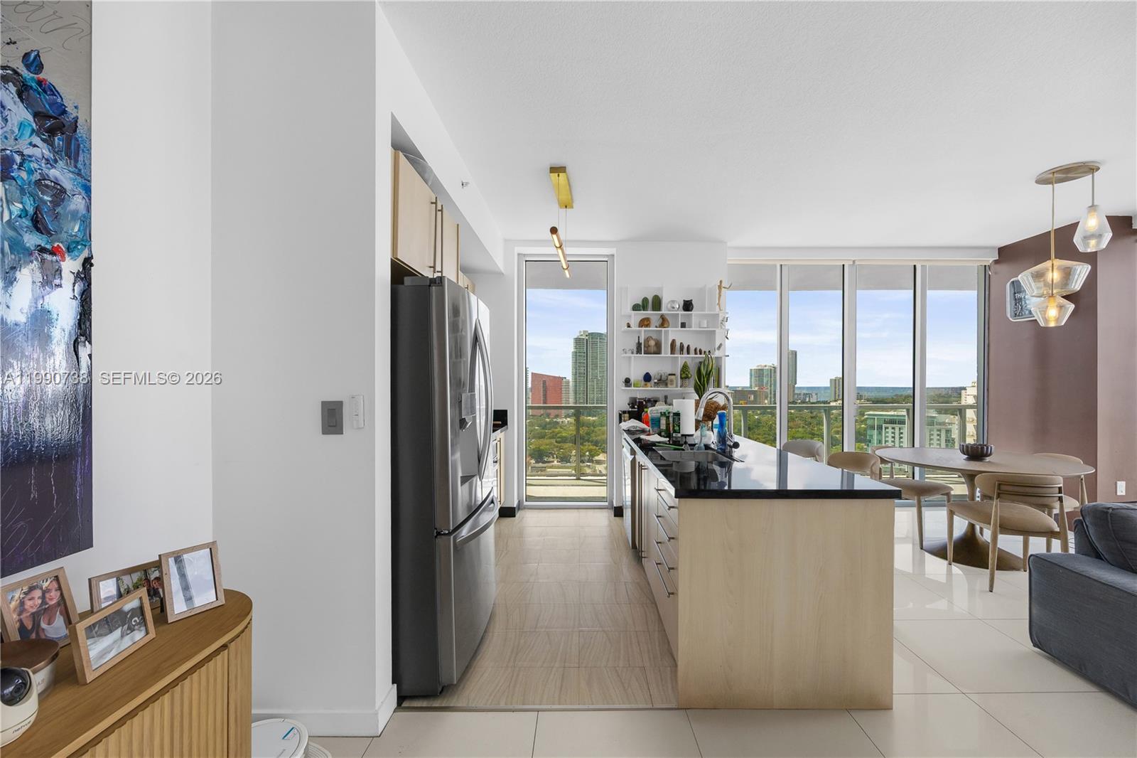 image Axis on Brickell South16