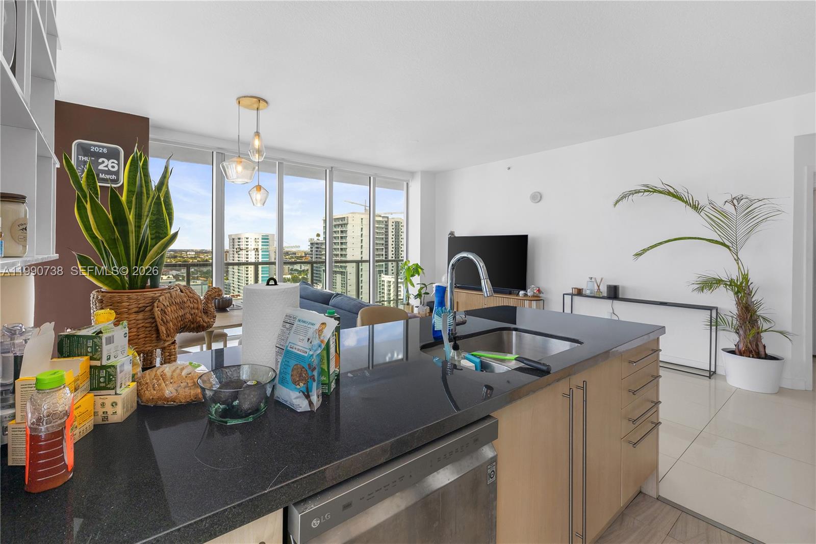 image Axis on Brickell South17