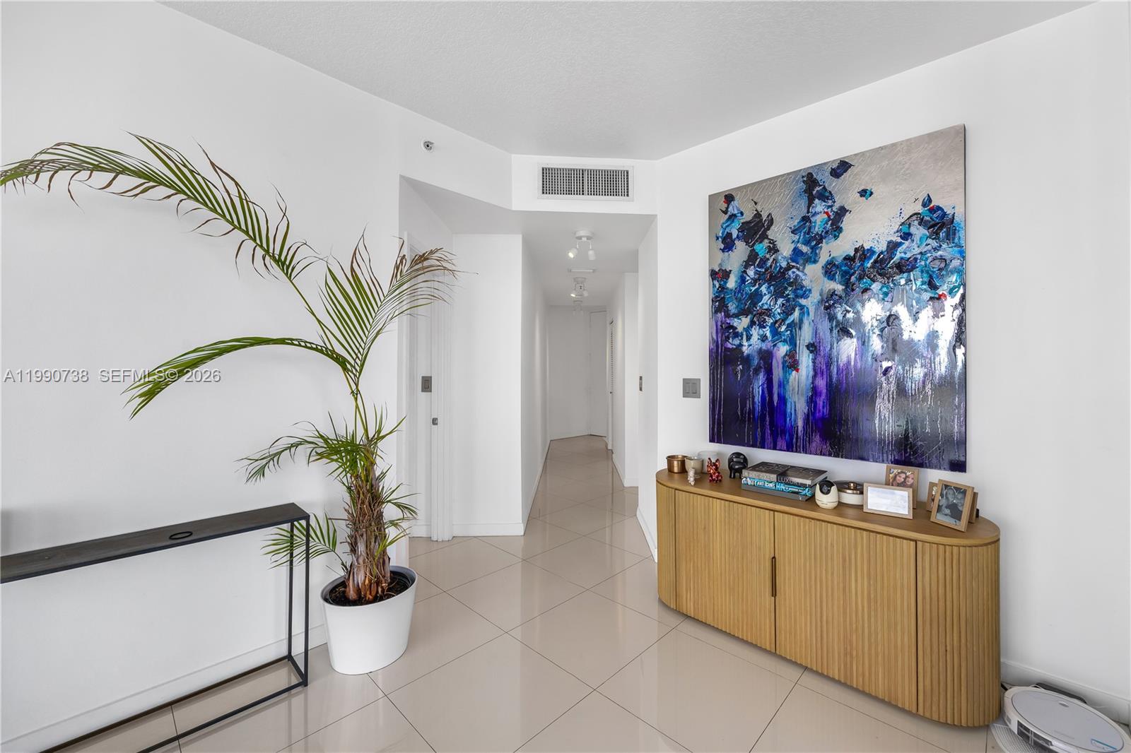 image Axis on Brickell South5