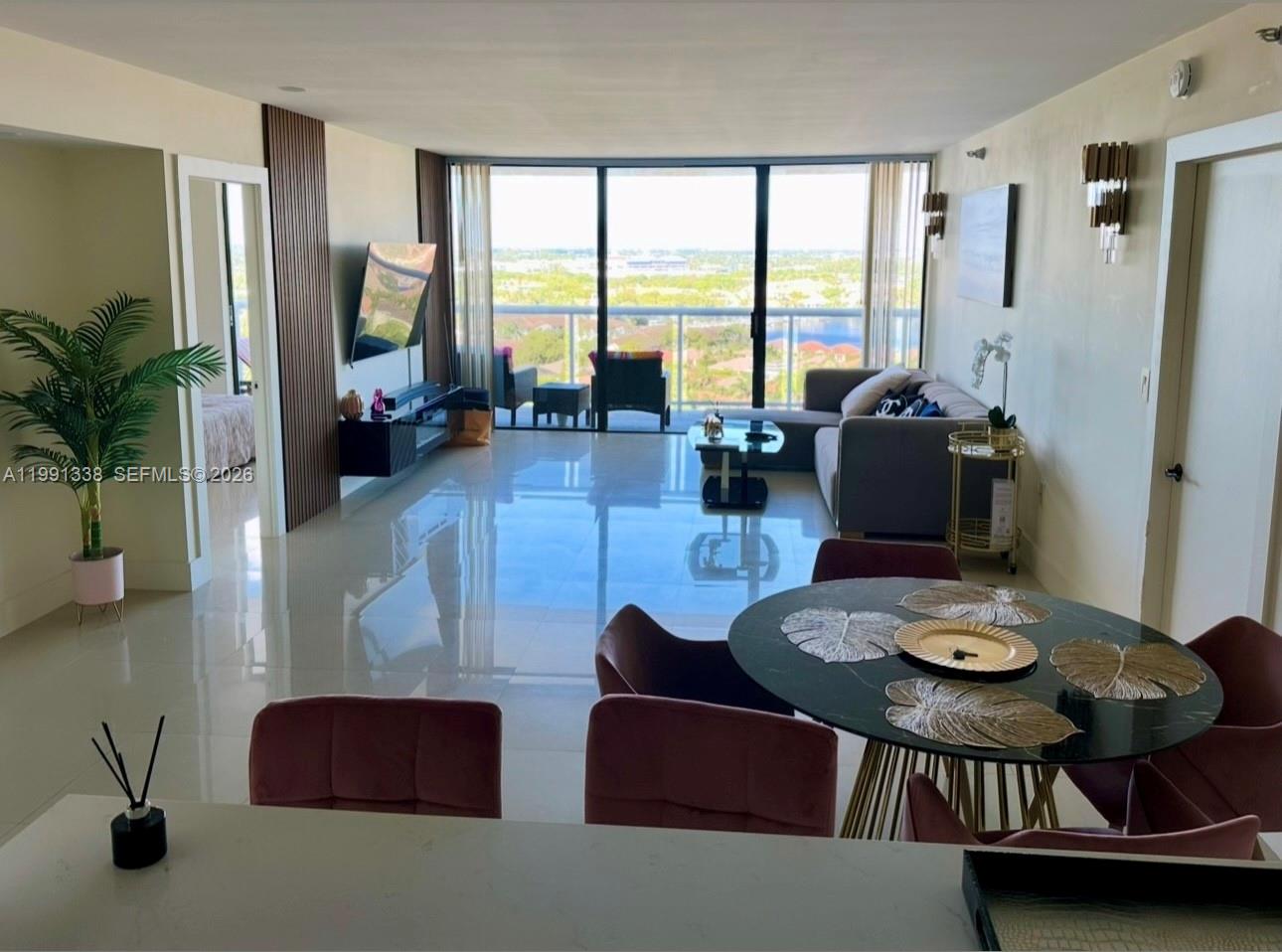 20505 E Country Clb Dr #1739 Aventura, FL 33180