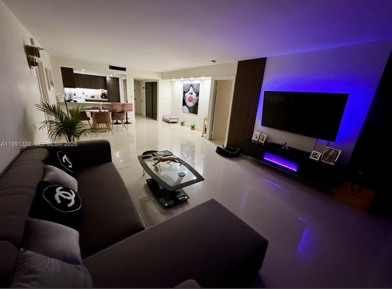 20505 E Country Clb Dr #1739 Aventura, FL 33180