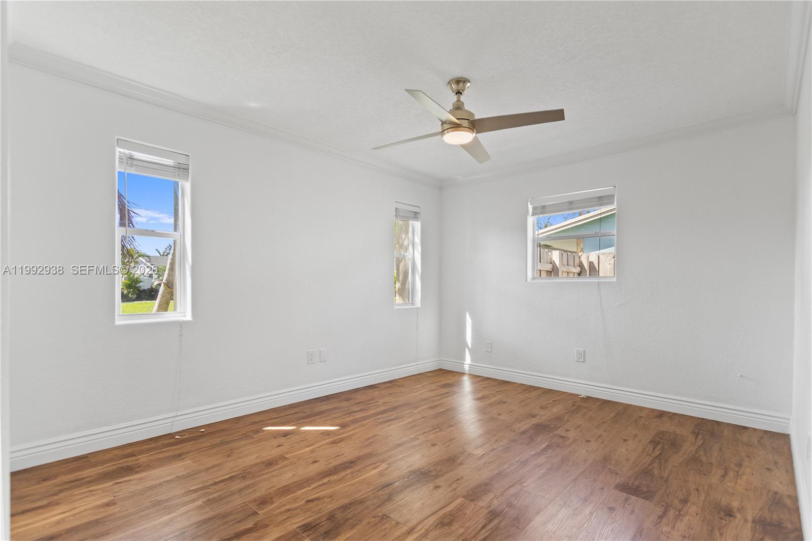 405 SE 4th Ter Dania Beach, FL 33004